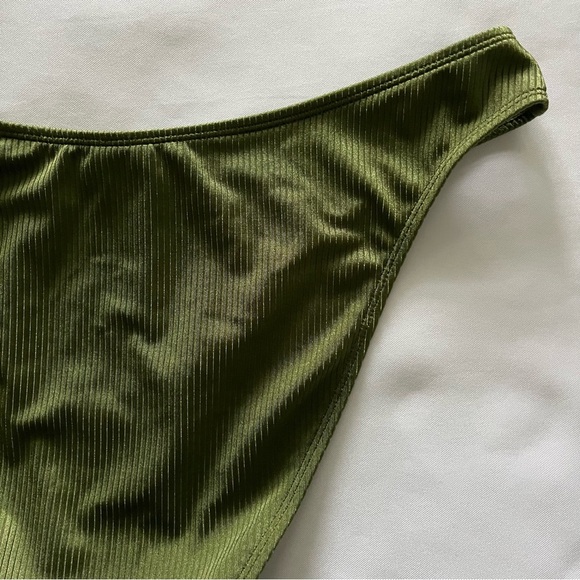 No Boundaries PQD Cheeky High Leg Ribbed Naples Green Swim Bottoms L 12-14 NWT - Picture 10 of 13